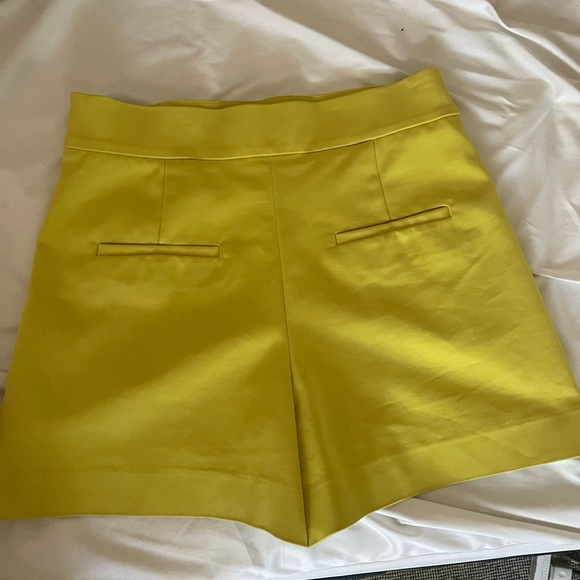 Zara high waisted shorts - Picture 3 of 3